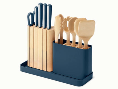 Knife &amp; Utensil Set - Only-the-essentials 14-piece knife &amp; utensil set. - US 2299